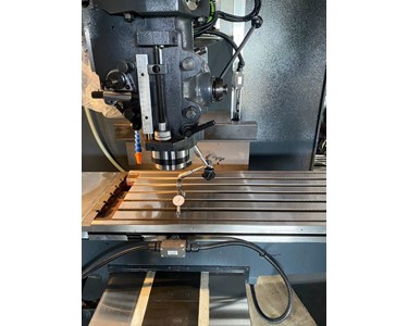 Quantum - QUANTUM Bed type CNC Milling Machines