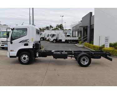 Hyundai - EX6 SWB Cab Chassis Truck