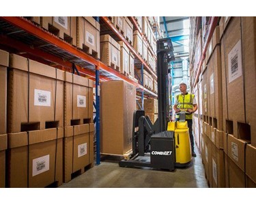 Pedestrian Stacker 2,000 kg | Combi-WR 