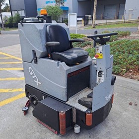 Fully Refurbished | Conquest SDS85 Ride On Floor Scrubber