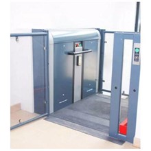 Verticle Wheelchair Lift 