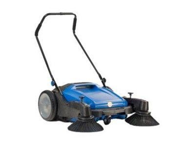 Conquest - Push Sweeper | Industrial Floor Sweeper