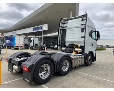 Iveco - S-Way AS700 Prime Mover