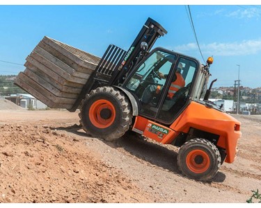 Ausa - Rough Terrain Forklift | C351H