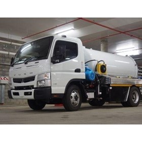 Liquid Vacuum Trucks | R247-4000L
