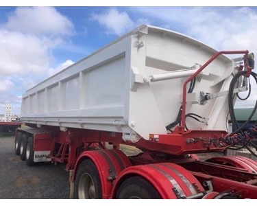 AAA - Used Side Tipper Trailer | SEMI Tri Axle Side Tipper