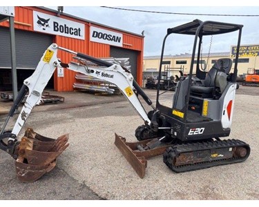 Bobcat - Zero-Tail Excavator | E20