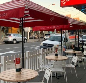Brand New Burger Restaurant Opens with Branded Umbrellas