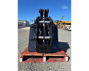 Roo Attachments - Bucket Grapples | SK130 13T Grab Bucket