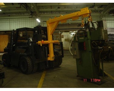 8 forklift with jib