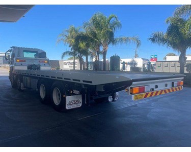 Isuzu - Tow & Tilt Truck | FYJ 320-355 AT R67