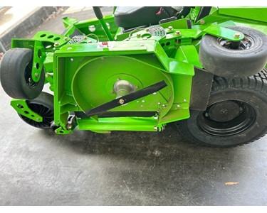 Conquest - Electric Zero Turn Ride-On Mower | SDM60