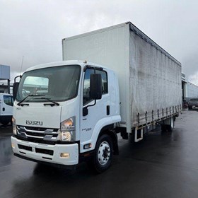 Used Curtainsider Truck | FSR140/120-260 Tautliner 12 Pallet Truck