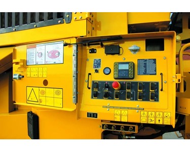 Horizontal Grinder 440 hp | HG4000TX 