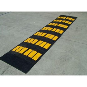 Speed Hump | Rubber 900mm