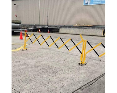 Enforcer Group - Expandable Safety Barrier Steel | ESB-3000-SW-Y