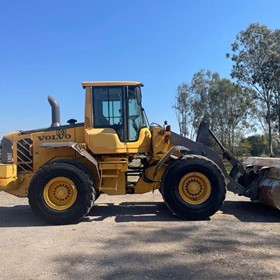 Used 2008 Volvo L90F wheel loader