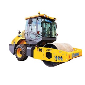 Vibratory Roller XS83