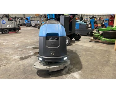 Conquest - REFURBISHED INDUSTRIAL WALK-BEHIND FLOOR SCRUBBER – CONQUEST HDS75