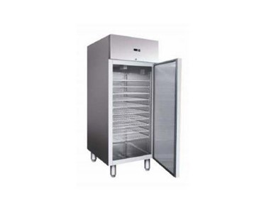 Static Refrigerated Bakery Cabinet