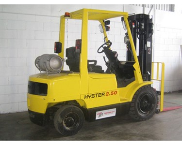 Hyster 2.50 XM - 2.5 Tonne Container Mast Forklift