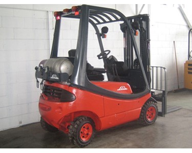 Linde H16T - 1.6 Tonne Container Mast Forklift