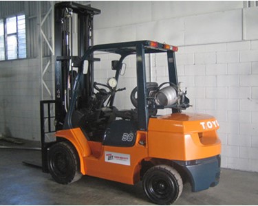 Toyota 7FG30 - 3 Tonne Forklift