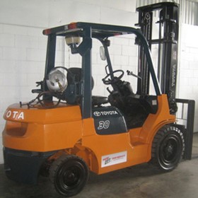 Toyota 7FG30 - 3 Tonne LPG Forklift