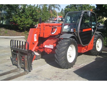 Manitou MT932 - 3.2 Tonne All Terrain Telescopic Handler