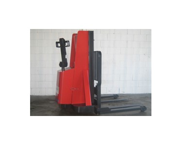 Crown 30IMT90A - Crown Walkie Stacker