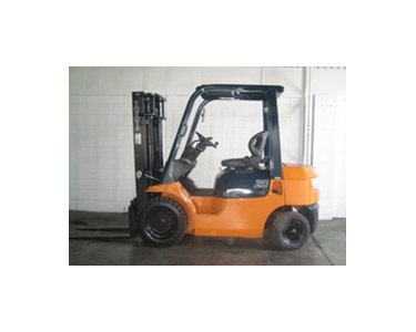 Toyota 7FD20 - Toyota 2 Tonne Forklift