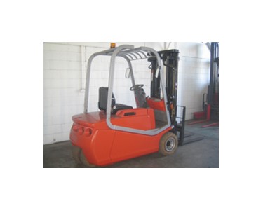 BT CBE 1.8T - BT 1.8 Tonne Electric 3-wheel Forklift 