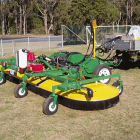 Turf Sprayers | Spraydome 5000 Road Runner