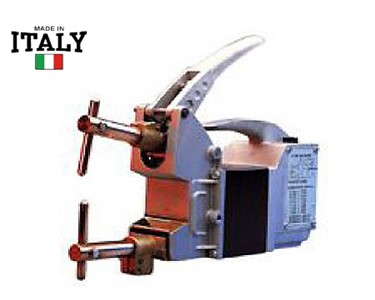 Hand Held Portable Spot Welder. MODEL FEMA M22 2KVA