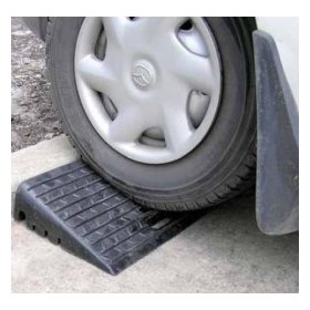 Kerb Moulded Rubber Ramp