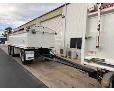 2018 Hino Tipper with 2019 Hercules Tri Axle Dog Trailer