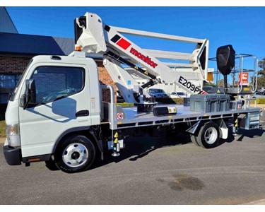 Truck Mounted Lift 220 kg | E209PX Fuso 515 4x2