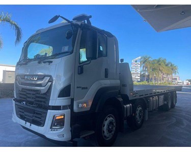 Isuzu - Tow & Tilt Truck | FYJ 320-355 AT R67