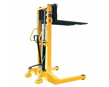Manual & Electric Walkie Straddle Stackers