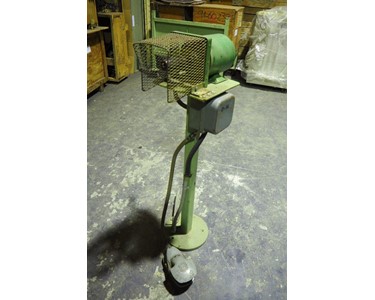 MSL 886 | Pedestal Drill Fitted on Steel Bench