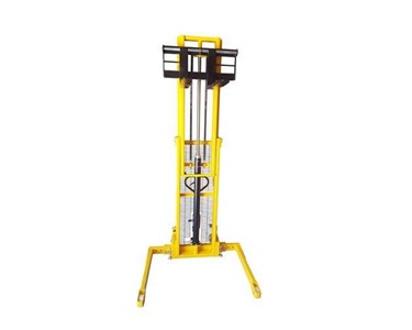 Mitaco - Straddle Leg Stacker- 1.6m, 2.5 or 3m Lift / 1000kg Capacity