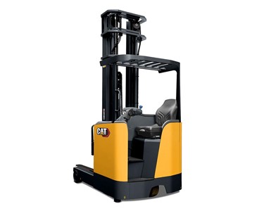 Cat - Sit-on Reach Truck | 1.4-2.0T NRF