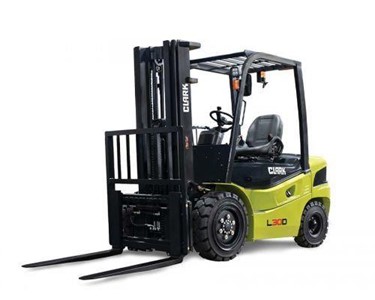 CLARK - Diesel Forklift 2.5 to 3.3 tonne L-Series