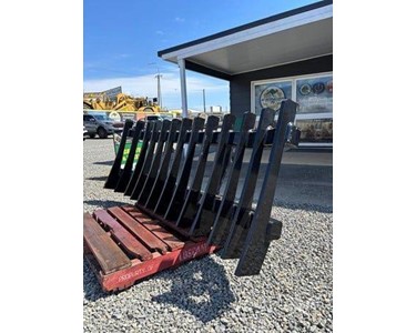 Roo Attachments - Root Rakes Attachments | 150 RAKE 2400