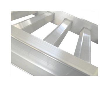 Sureweld - Aluminium Loading Ramps | 1.5-Tonne 2.4m x 390mm Rubber Series 