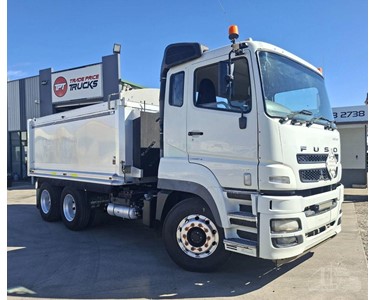 Used Tipper Truck | 2015 MITSUBISHI FUSO FV500