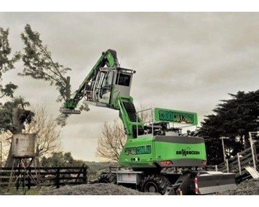 Sennebogen - 718 Tree Care and Material Handling machine