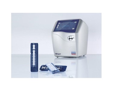 QIAxpert - Spectrophotometers | Microfluidic - UV - VIS