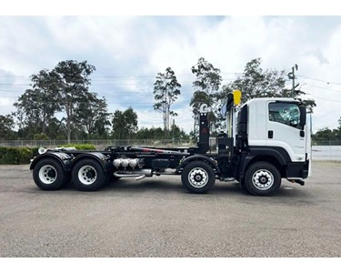 Alphalift - Hooklift Truck | Robust no Fuss
