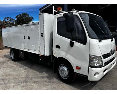 Hino - Used Service Truck with Custom Gibson Body | 917 2015